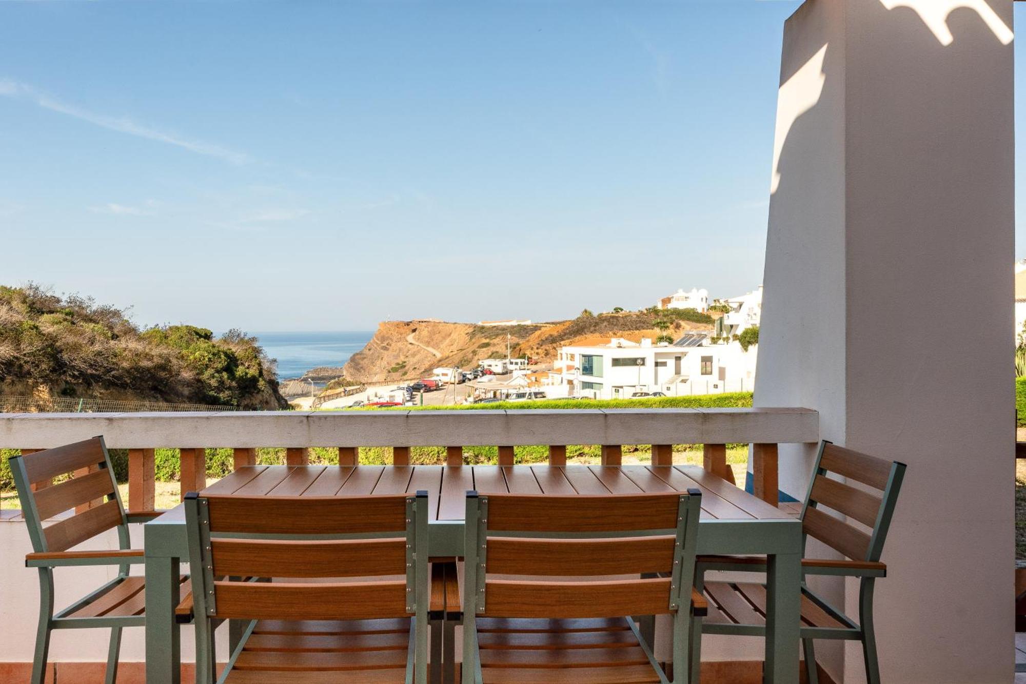 Sweet Home Arrifana // Beachhouse Praia da Arrifana Exterior photo
