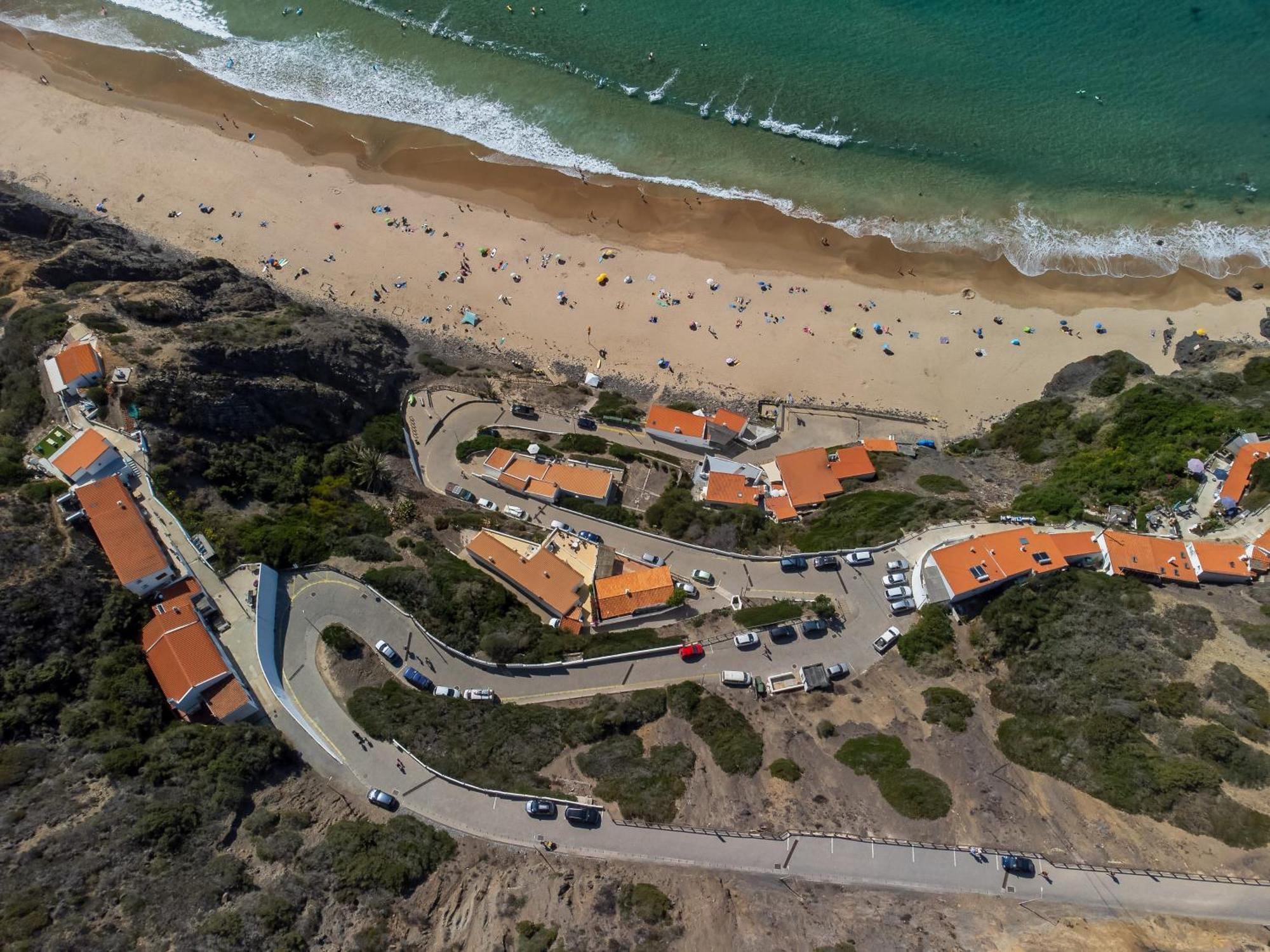 Sweet Home Arrifana // Beachhouse Praia da Arrifana Exterior photo
